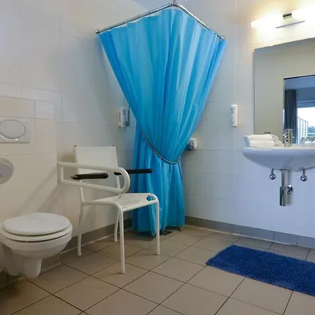 Hotel Aan Zee 2*